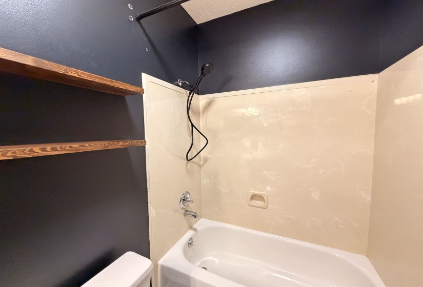 5019 RABBIT CHASE LN, Bartlett, Tennessee 38002, 5 Bedroom Bedrooms, 9 Room Rooms,3 BathroomBathrooms,Rental Properties,For Sale,RABBIT CHASE,0,10228724