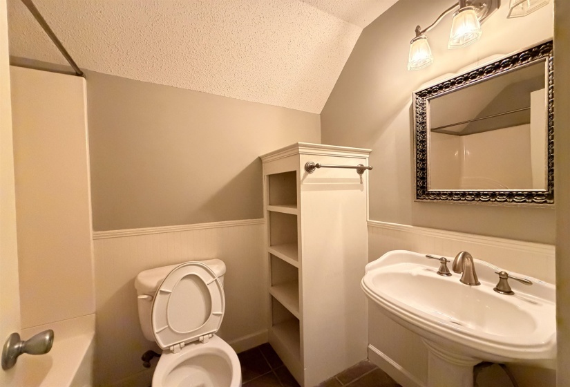 5019 RABBIT CHASE LN, Bartlett, Tennessee 38002, 5 Bedroom Bedrooms, 9 Room Rooms,3 BathroomBathrooms,Rental Properties,For Sale,RABBIT CHASE,0,10228724