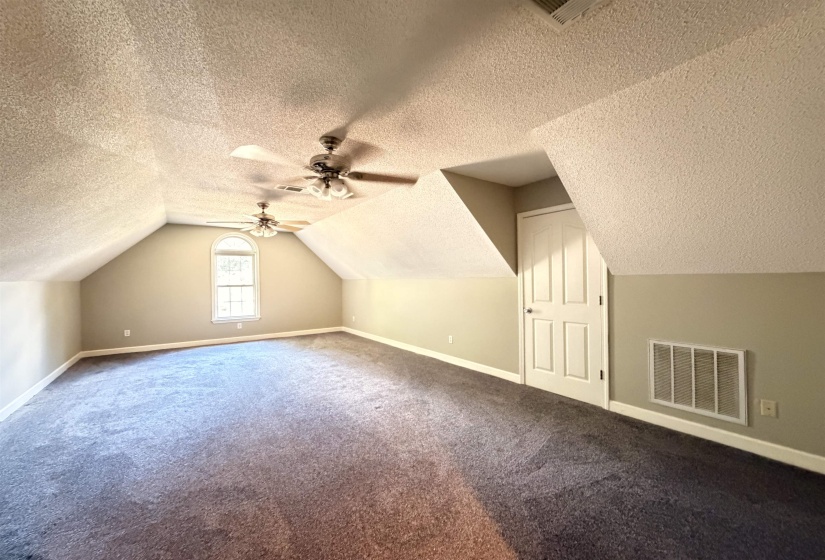 5019 RABBIT CHASE LN, Bartlett, Tennessee 38002, 5 Bedroom Bedrooms, 9 Room Rooms,3 BathroomBathrooms,Rental Properties,For Sale,RABBIT CHASE,0,10228724