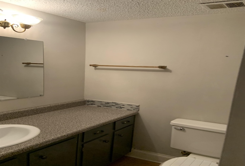 5588 CLARKE ADDRESS ST, Memphis, Tennessee 38115, 2 Bedroom Bedrooms, 5 Room Rooms,2.1 BathroomBathrooms,Rental Properties,For Sale,CLARKE ADDRESS,0,10228727