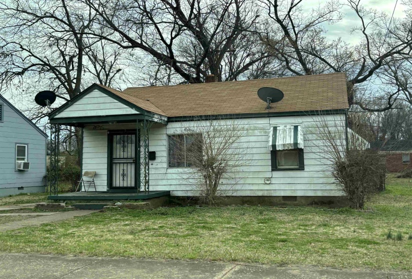 1983 HUBERT AVE, Memphis, Tennessee 38108, 2 Bedroom Bedrooms, 4 Room Rooms,1 BathroomBathrooms,Residential,For Sale,HUBERT,0,10228711