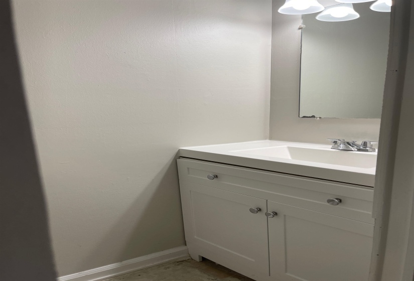 3754 CAMBRIDGE STATION DR, Memphis, Tennessee 38115, 2 Bedroom Bedrooms, 4 Room Rooms,1.1 BathroomBathrooms,Residential,For Sale,CAMBRIDGE STATION,0,10228712