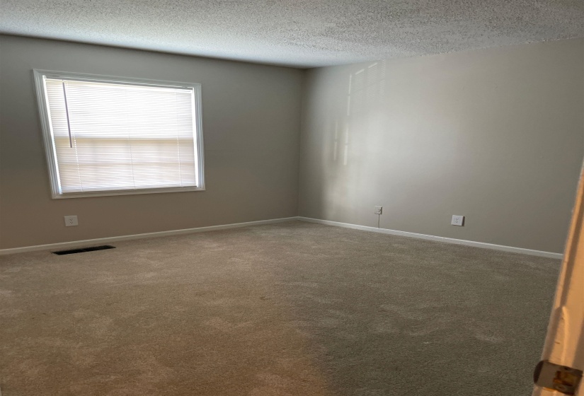 3754 CAMBRIDGE STATION DR, Memphis, Tennessee 38115, 2 Bedroom Bedrooms, 4 Room Rooms,1.1 BathroomBathrooms,Residential,For Sale,CAMBRIDGE STATION,0,10228712