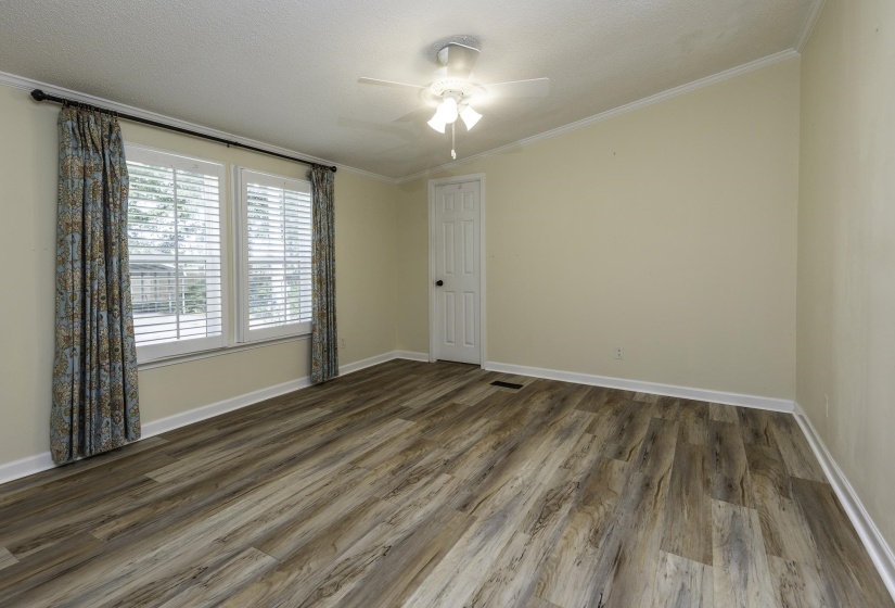 240 3RD ST, Rossville, Tennessee 38066, 2 Bedroom Bedrooms, 7 Room Rooms,2 BathroomBathrooms,Residential,For Sale,3RD,0,10228713