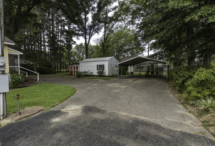 240 3RD ST, Rossville, Tennessee 38066, 2 Bedroom Bedrooms, 7 Room Rooms,2 BathroomBathrooms,Residential,For Sale,3RD,0,10228713