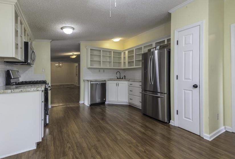 240 3RD ST, Rossville, Tennessee 38066, 2 Bedroom Bedrooms, 7 Room Rooms,2 BathroomBathrooms,Residential,For Sale,3RD,0,10228713
