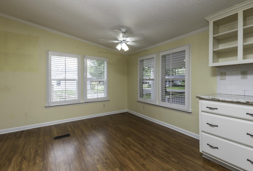 240 3RD ST, Rossville, Tennessee 38066, 2 Bedroom Bedrooms, 7 Room Rooms,2 BathroomBathrooms,Residential,For Sale,3RD,0,10228713