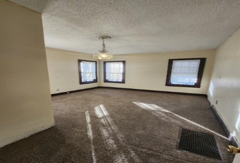 1029 STONEWALL ST, Memphis, Tennessee 38107, 3 Bedroom Bedrooms, 8 Room Rooms,1.1 BathroomBathrooms,Residential,For Sale,STONEWALL,0,10228715