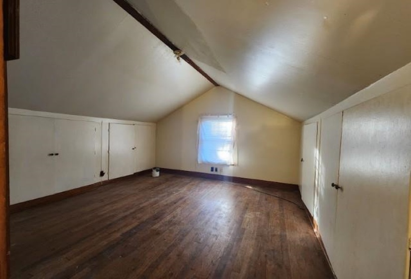 1029 STONEWALL ST, Memphis, Tennessee 38107, 3 Bedroom Bedrooms, 8 Room Rooms,1.1 BathroomBathrooms,Residential,For Sale,STONEWALL,0,10228715