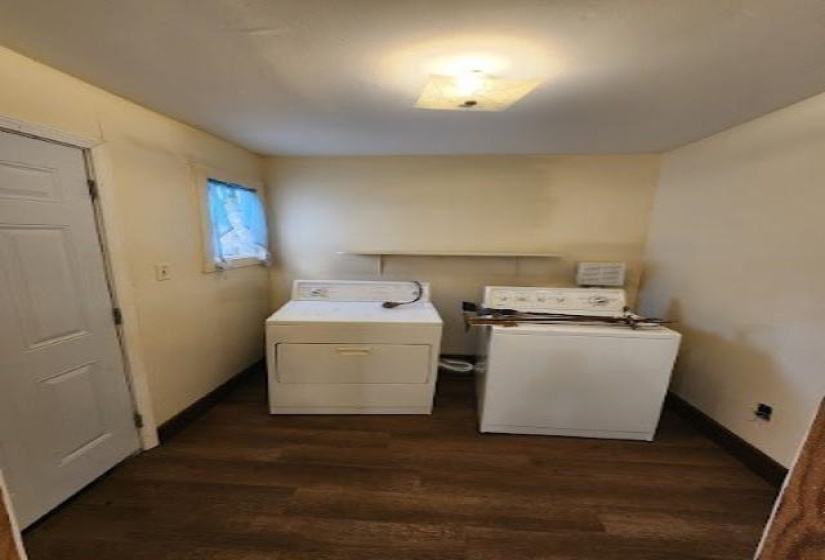 1029 STONEWALL ST, Memphis, Tennessee 38107, 3 Bedroom Bedrooms, 8 Room Rooms,1.1 BathroomBathrooms,Residential,For Sale,STONEWALL,0,10228715