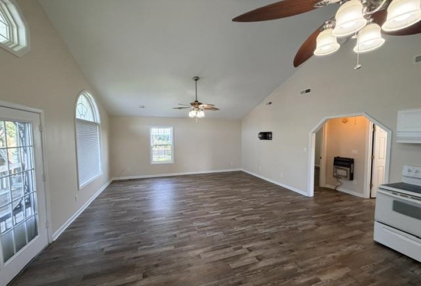 1022 EMERALD LN, Morris Chapel, Tennessee 38361, 2 Bedroom Bedrooms, 5 Room Rooms,1.1 BathroomBathrooms,Residential,For Sale,EMERALD,0,10228716