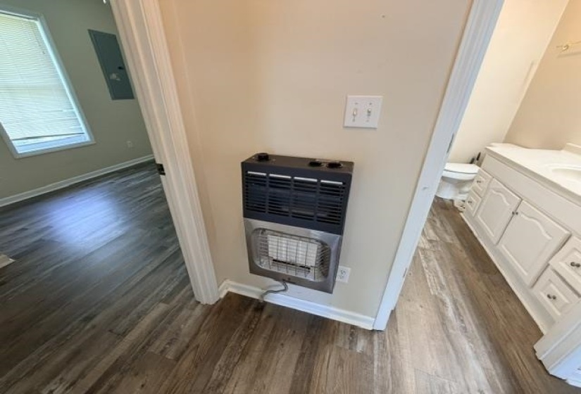 1022 EMERALD LN, Morris Chapel, Tennessee 38361, 2 Bedroom Bedrooms, 5 Room Rooms,1.1 BathroomBathrooms,Residential,For Sale,EMERALD,0,10228716