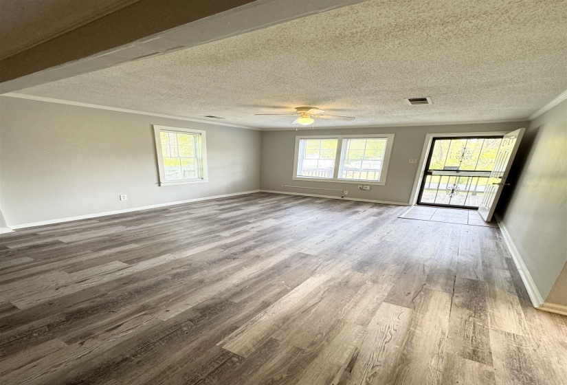 1349 LONGCREST RD, Memphis, Tennessee 38109, 2 Bedroom Bedrooms, 5 Room Rooms,1 BathroomBathrooms,Residential,For Sale,LONGCREST,0,10228717