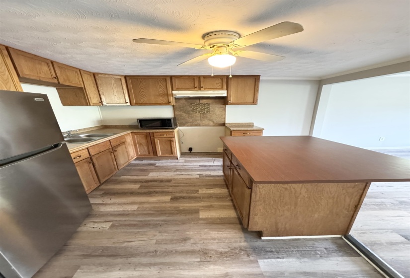 1349 LONGCREST RD, Memphis, Tennessee 38109, 2 Bedroom Bedrooms, 5 Room Rooms,1 BathroomBathrooms,Residential,For Sale,LONGCREST,0,10228717
