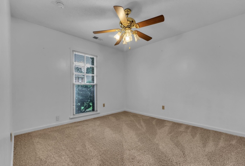 4305 BEAVER CREEK LN, Memphis, Tennessee 38125, 4 Bedroom Bedrooms, 9 Room Rooms,3 BathroomBathrooms,Residential,For Sale,BEAVER CREEK,0,10228719
