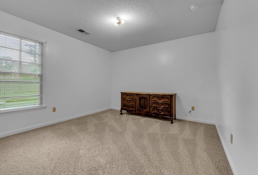 4305 BEAVER CREEK LN, Memphis, Tennessee 38125, 4 Bedroom Bedrooms, 9 Room Rooms,3 BathroomBathrooms,Residential,For Sale,BEAVER CREEK,0,10228719