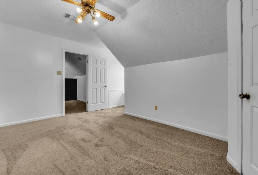 4305 BEAVER CREEK LN, Memphis, Tennessee 38125, 4 Bedroom Bedrooms, 9 Room Rooms,3 BathroomBathrooms,Residential,For Sale,BEAVER CREEK,0,10228719