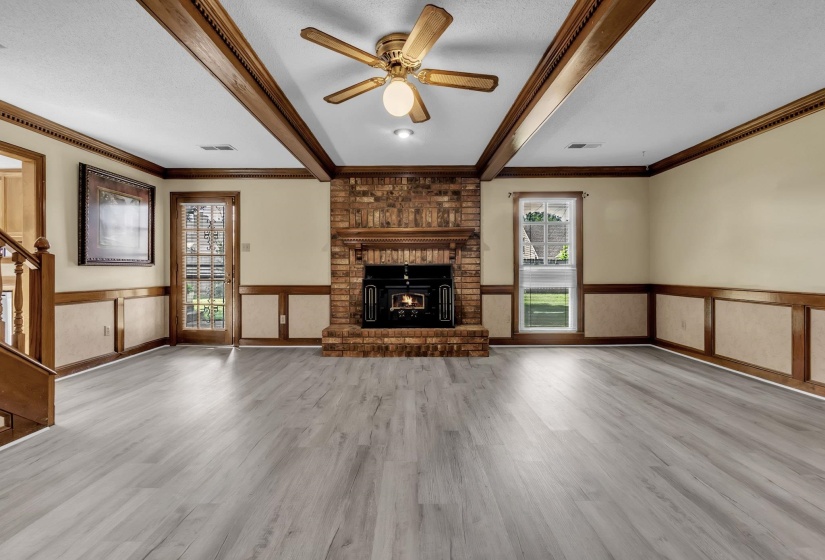 4305 BEAVER CREEK LN, Memphis, Tennessee 38125, 4 Bedroom Bedrooms, 9 Room Rooms,3 BathroomBathrooms,Residential,For Sale,BEAVER CREEK,0,10228719