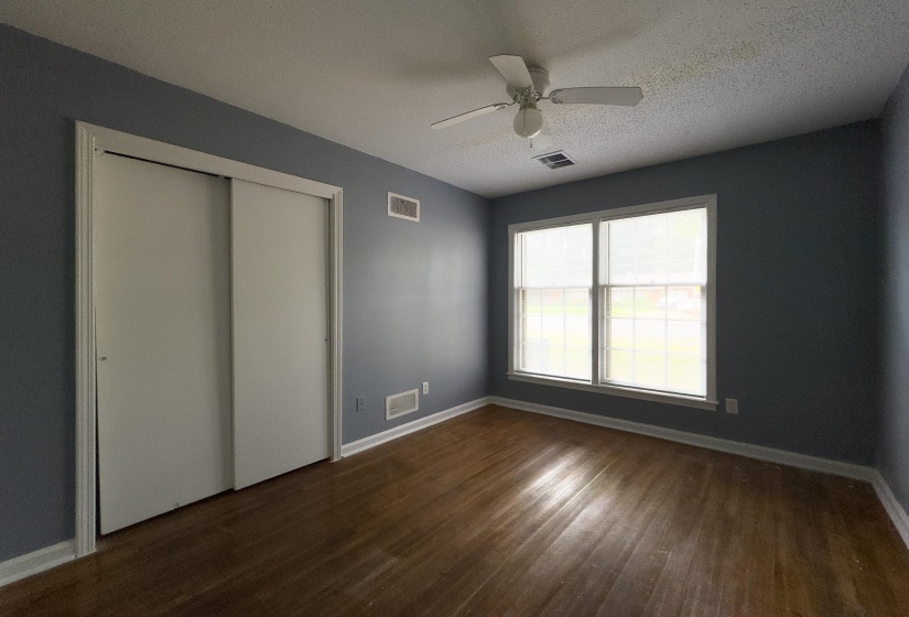 3553 RHODES AVE, Memphis, Tennessee 38111, 3 Bedroom Bedrooms, 6 Room Rooms,2 BathroomBathrooms,Residential,For Sale,RHODES,0,10228734