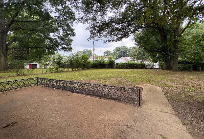 3553 RHODES AVE, Memphis, Tennessee 38111, 3 Bedroom Bedrooms, 6 Room Rooms,2 BathroomBathrooms,Residential,For Sale,RHODES,0,10228734