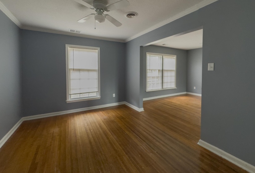 3553 RHODES AVE, Memphis, Tennessee 38111, 3 Bedroom Bedrooms, 6 Room Rooms,2 BathroomBathrooms,Residential,For Sale,RHODES,0,10228734