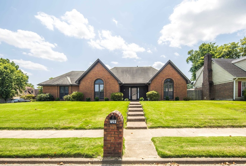 7291 BARNSTABLE RD, Memphis, Tennessee 38125, 3 Bedroom Bedrooms, 6 Room Rooms,2 BathroomBathrooms,Residential,For Sale,BARNSTABLE,0,10228735