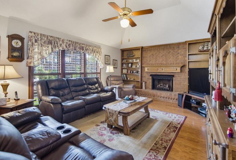 7291 BARNSTABLE RD, Memphis, Tennessee 38125, 3 Bedroom Bedrooms, 6 Room Rooms,2 BathroomBathrooms,Residential,For Sale,BARNSTABLE,0,10228735
