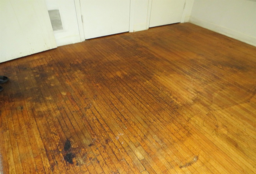 1657 PERKINS RD, Memphis, Tennessee 38117, 2 Bedroom Bedrooms, 6 Room Rooms,1 BathroomBathrooms,Residential,For Sale,PERKINS,0,10228736