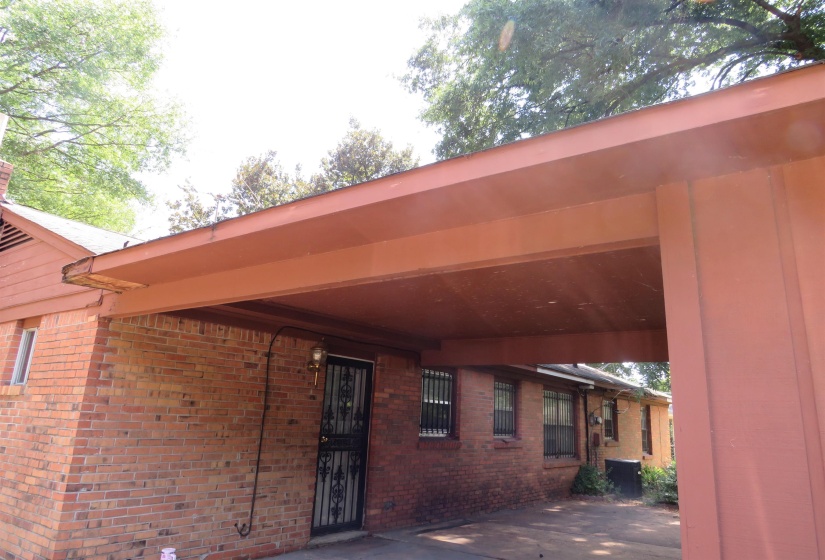 1657 PERKINS RD, Memphis, Tennessee 38117, 2 Bedroom Bedrooms, 6 Room Rooms,1 BathroomBathrooms,Residential,For Sale,PERKINS,0,10228736