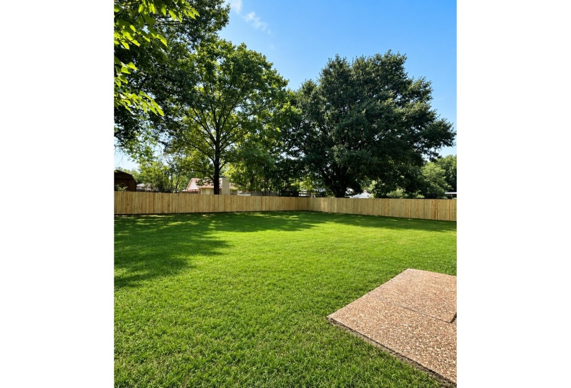 5715 BARTLETT WOODS DR, Bartlett, Tennessee 38134, 4 Bedroom Bedrooms, 7 Room Rooms,2 BathroomBathrooms,Residential,For Sale,BARTLETT WOODS,0,10228738