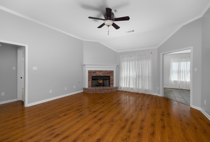 4958 FRENCH BROAD CV, Bartlett, Tennessee 38135, 5 Bedroom Bedrooms, 8 Room Rooms,2 BathroomBathrooms,Residential,For Sale,FRENCH BROAD,0,10228739