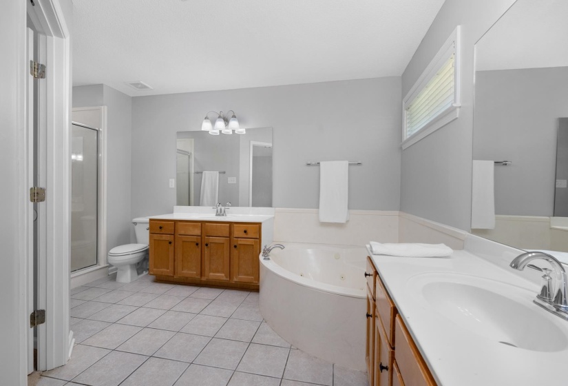 4958 FRENCH BROAD CV, Bartlett, Tennessee 38135, 5 Bedroom Bedrooms, 8 Room Rooms,2 BathroomBathrooms,Residential,For Sale,FRENCH BROAD,0,10228739