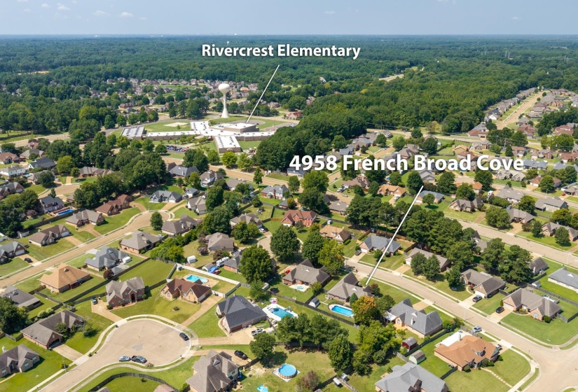 4958 FRENCH BROAD CV, Bartlett, Tennessee 38135, 5 Bedroom Bedrooms, 8 Room Rooms,2 BathroomBathrooms,Residential,For Sale,FRENCH BROAD,0,10228739
