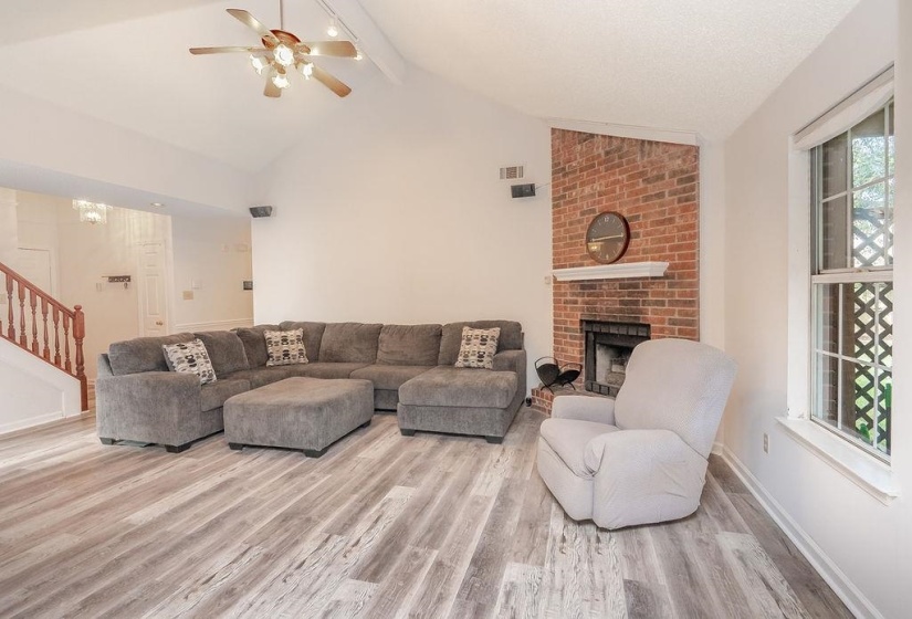 6600 SUNGATE CIR, Bartlett, Tennessee 38135, 3 Bedroom Bedrooms, 8 Room Rooms,2 BathroomBathrooms,Residential,For Sale,SUNGATE,0,10228742