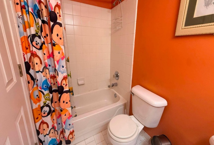 1634 TORRINGTON DR, Cordova, Tennessee 38016, 5 Bedroom Bedrooms, 8 Room Rooms,3 BathroomBathrooms,Residential,For Sale,TORRINGTON,0,10228743