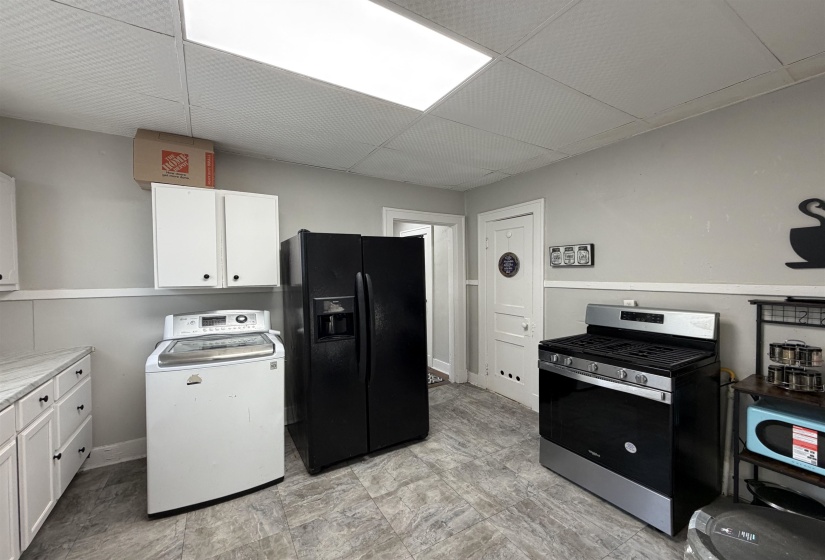961 DUNLAP ST, Memphis, Tennessee 38107, 2 Bedroom Bedrooms, 0 ,1 BathroomBathrooms,Duplexes,For Sale,DUNLAP,0,10228758