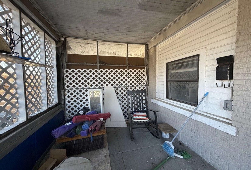 961 DUNLAP ST, Memphis, Tennessee 38107, 2 Bedroom Bedrooms, 0 ,1 BathroomBathrooms,Duplexes,For Sale,DUNLAP,0,10228758