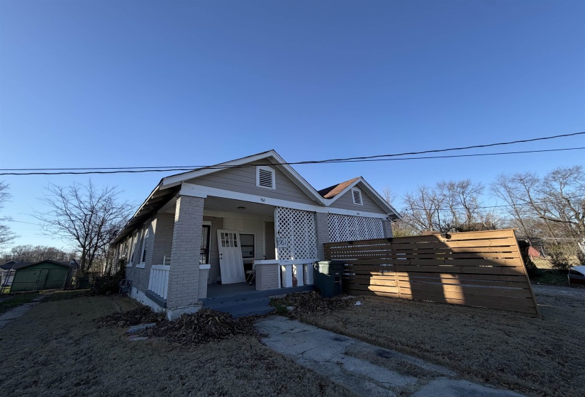 961 DUNLAP ST, Memphis, Tennessee 38107, 2 Bedroom Bedrooms, 0 ,1 BathroomBathrooms,Duplexes,For Sale,DUNLAP,0,10228758