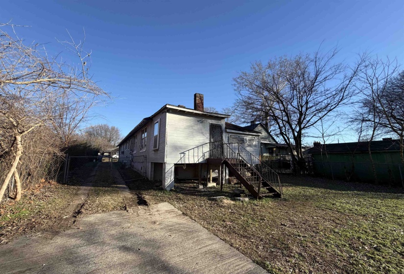 961 DUNLAP ST, Memphis, Tennessee 38107, 2 Bedroom Bedrooms, 0 ,1 BathroomBathrooms,Duplexes,For Sale,DUNLAP,0,10228758