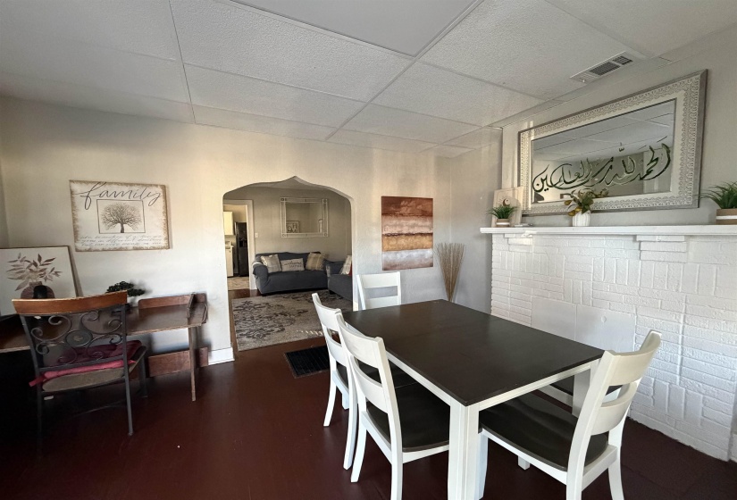 961 DUNLAP ST, Memphis, Tennessee 38107, 2 Bedroom Bedrooms, 0 ,1 BathroomBathrooms,Duplexes,For Sale,DUNLAP,0,10228758