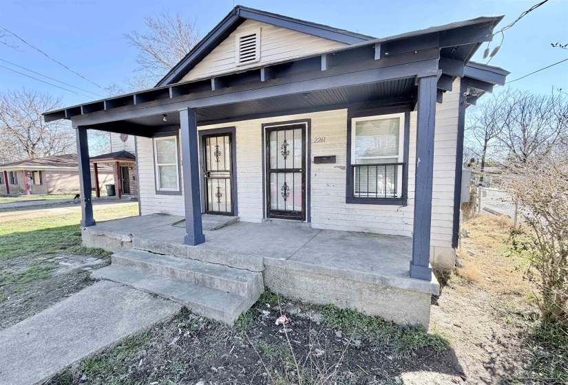 2261 HUNTER AVE, Memphis, Tennessee 38108, 1 Bedroom Bedrooms, 0 ,1 BathroomBathrooms,Duplexes,For Sale,HUNTER,0,10228765