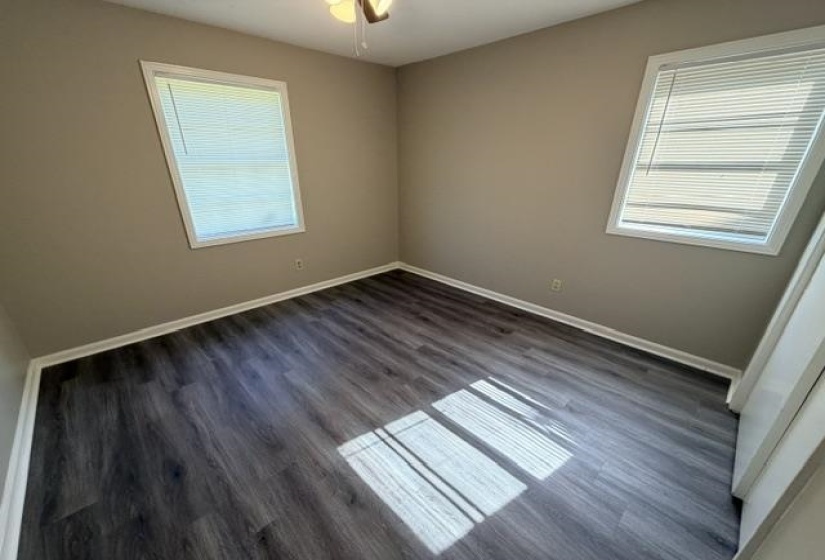 3865 SAINT ELMO AVE, Memphis, Tennessee 38128-2149, 3 Bedroom Bedrooms, 6 Room Rooms,2 BathroomBathrooms,Rental Properties,For Sale,SAINT ELMO,0,10228771