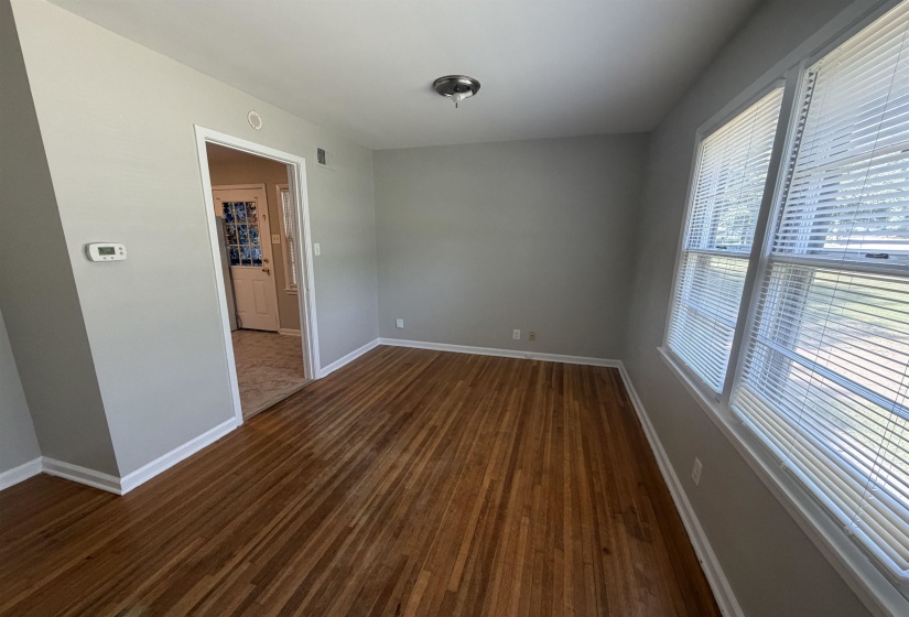 1461 WOODSTON RD, Memphis, Tennessee 38117, 2 Bedroom Bedrooms, 2 Room Rooms,1 BathroomBathrooms,Rental Properties,For Sale,WOODSTON,0,10228793