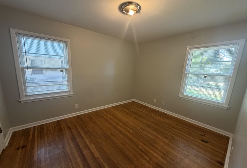 1461 WOODSTON RD, Memphis, Tennessee 38117, 2 Bedroom Bedrooms, 2 Room Rooms,1 BathroomBathrooms,Rental Properties,For Sale,WOODSTON,0,10228793