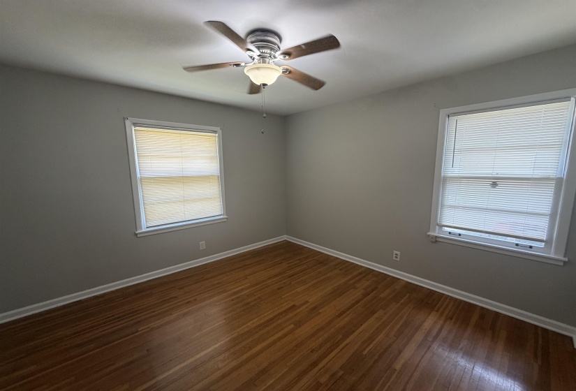 1461 WOODSTON RD, Memphis, Tennessee 38117, 2 Bedroom Bedrooms, 2 Room Rooms,1 BathroomBathrooms,Rental Properties,For Sale,WOODSTON,0,10228793