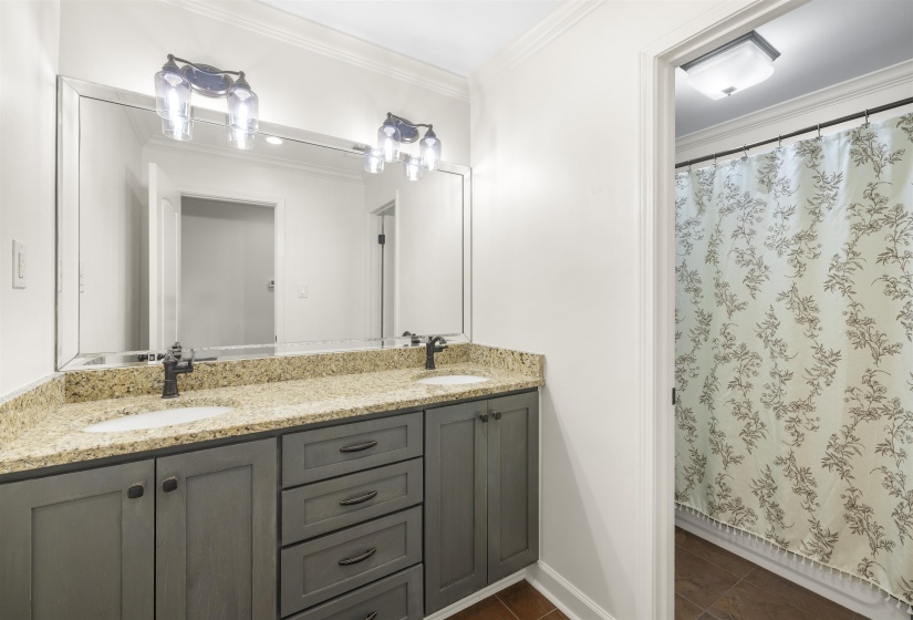 3060 TOWERING PINES CV, Germantown, Tennessee 38138, 4 Bedroom Bedrooms, 9 Room Rooms,3.1 BathroomBathrooms,Residential,For Sale,TOWERING PINES,0,10228612