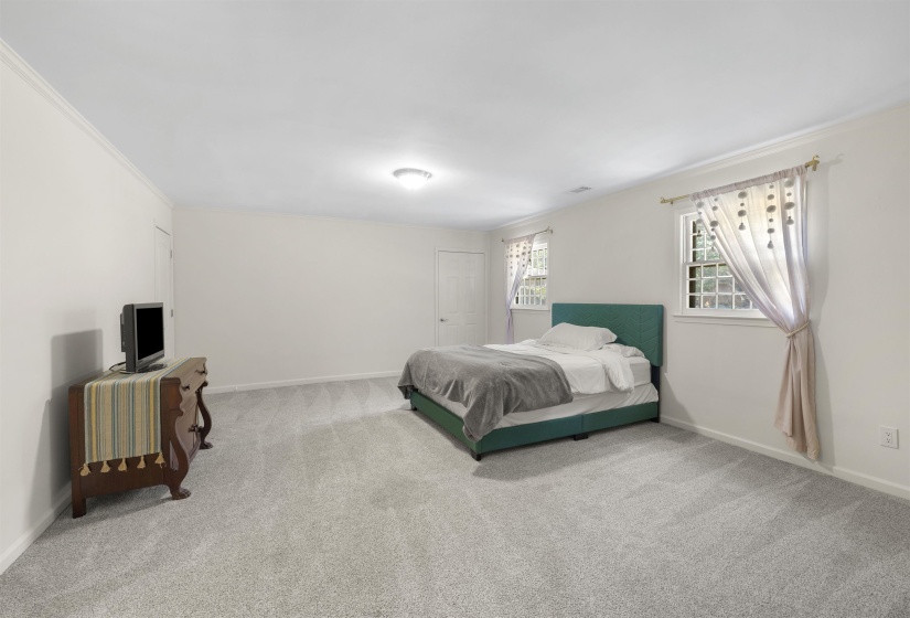 3060 TOWERING PINES CV, Germantown, Tennessee 38138, 4 Bedroom Bedrooms, 9 Room Rooms,3.1 BathroomBathrooms,Residential,For Sale,TOWERING PINES,0,10228612