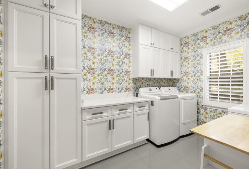 3060 TOWERING PINES CV, Germantown, Tennessee 38138, 4 Bedroom Bedrooms, 9 Room Rooms,3.1 BathroomBathrooms,Residential,For Sale,TOWERING PINES,0,10228612