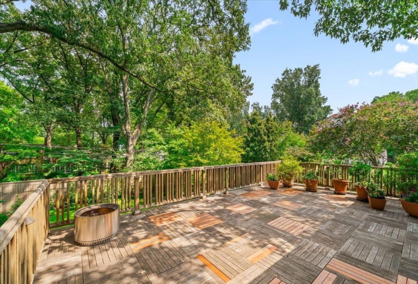 188 GALLOWAY DR, Memphis, Tennessee 38111, 5 Bedroom Bedrooms, 14 Room Rooms,4.1 BathroomBathrooms,Residential,For Sale,GALLOWAY,0,10228749