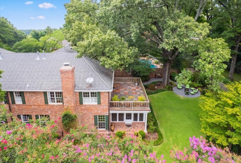 188 GALLOWAY DR, Memphis, Tennessee 38111, 5 Bedroom Bedrooms, 14 Room Rooms,4.1 BathroomBathrooms,Residential,For Sale,GALLOWAY,0,10228749